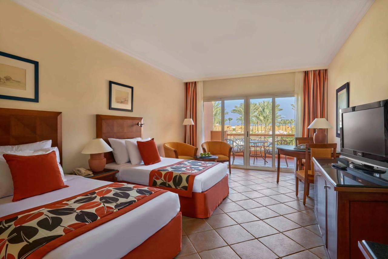Jaz Grand Marsa Hotel Coraya Bay Exterior photo