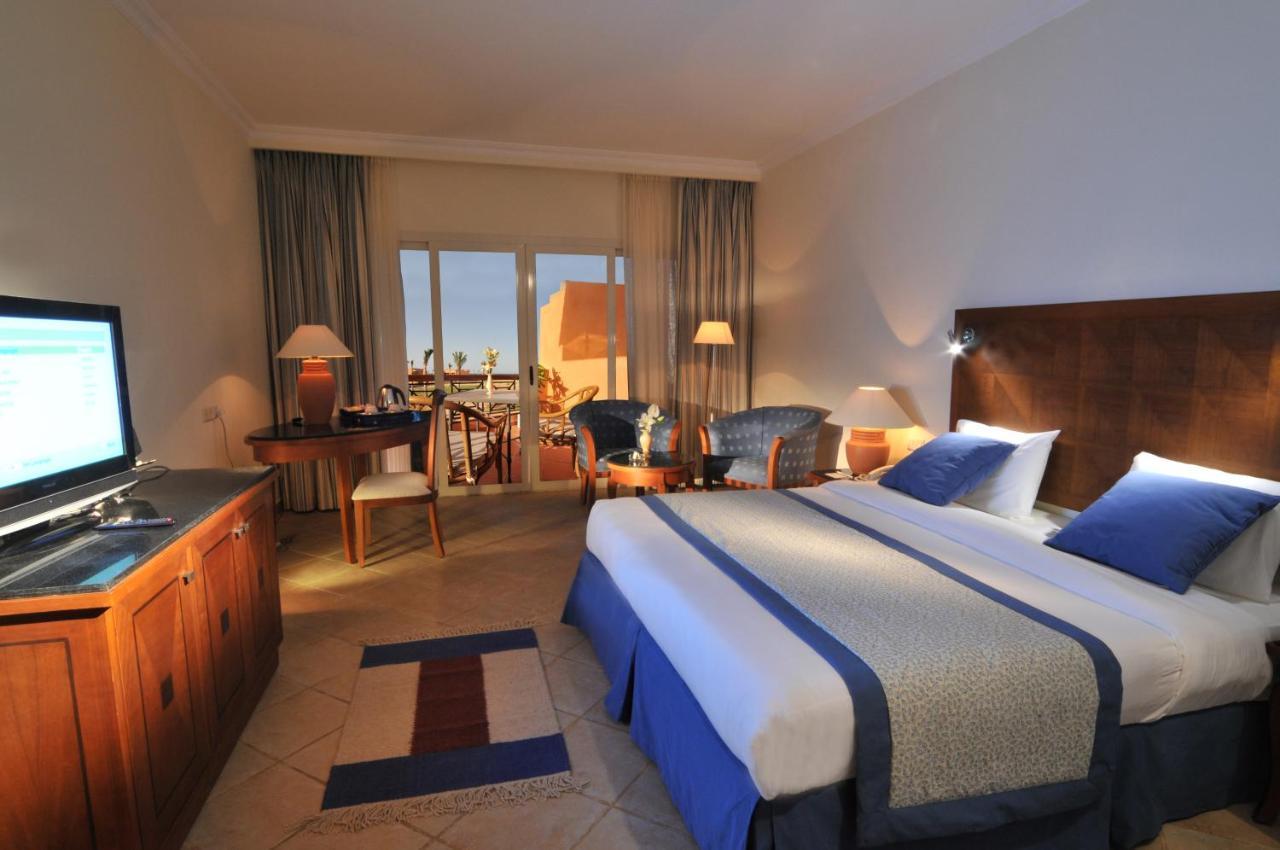 Jaz Grand Marsa Hotel Coraya Bay Exterior photo